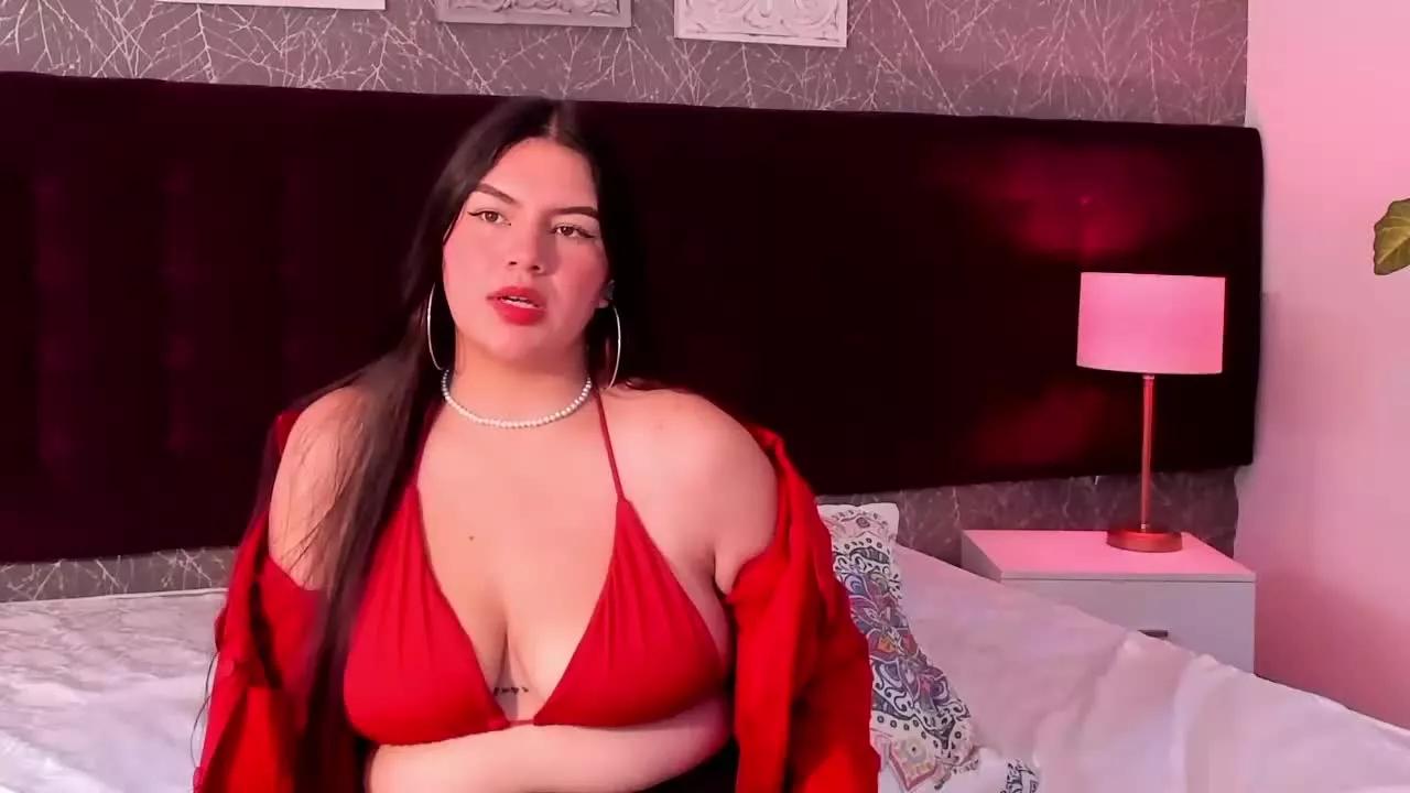 ChloeeMoon webcams show profile image 