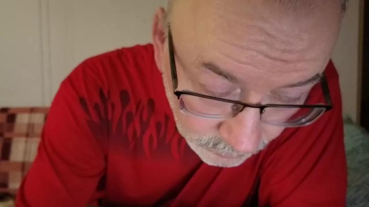 Cumloverboyxxx69 webcams show profile image 