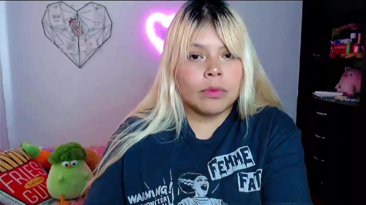 EllieAutumn from Streamray