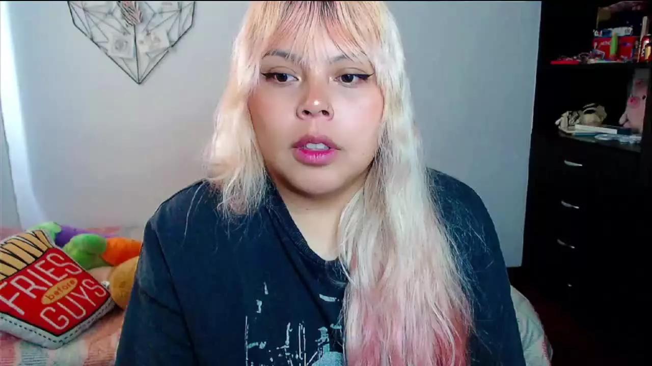 EllieAutumn from Streamray