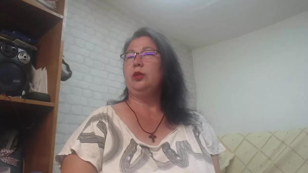 emmawet4u from Streamray