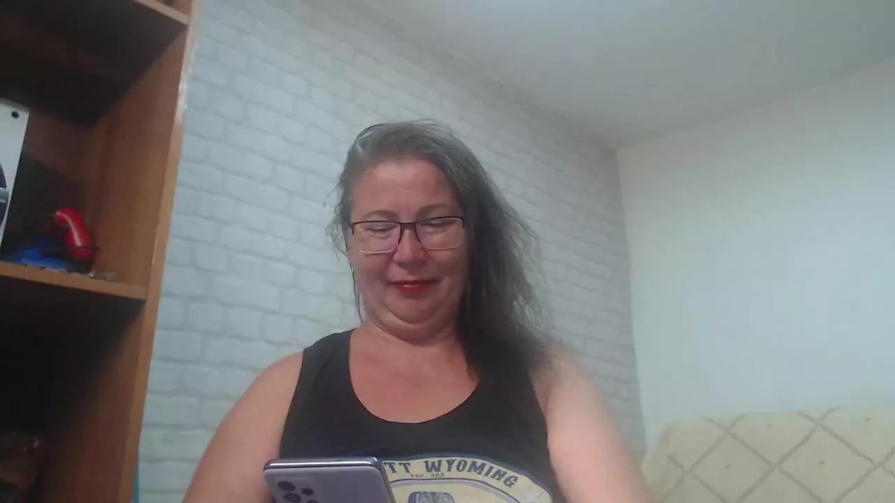 Emmawet4u webcams show profile image 
