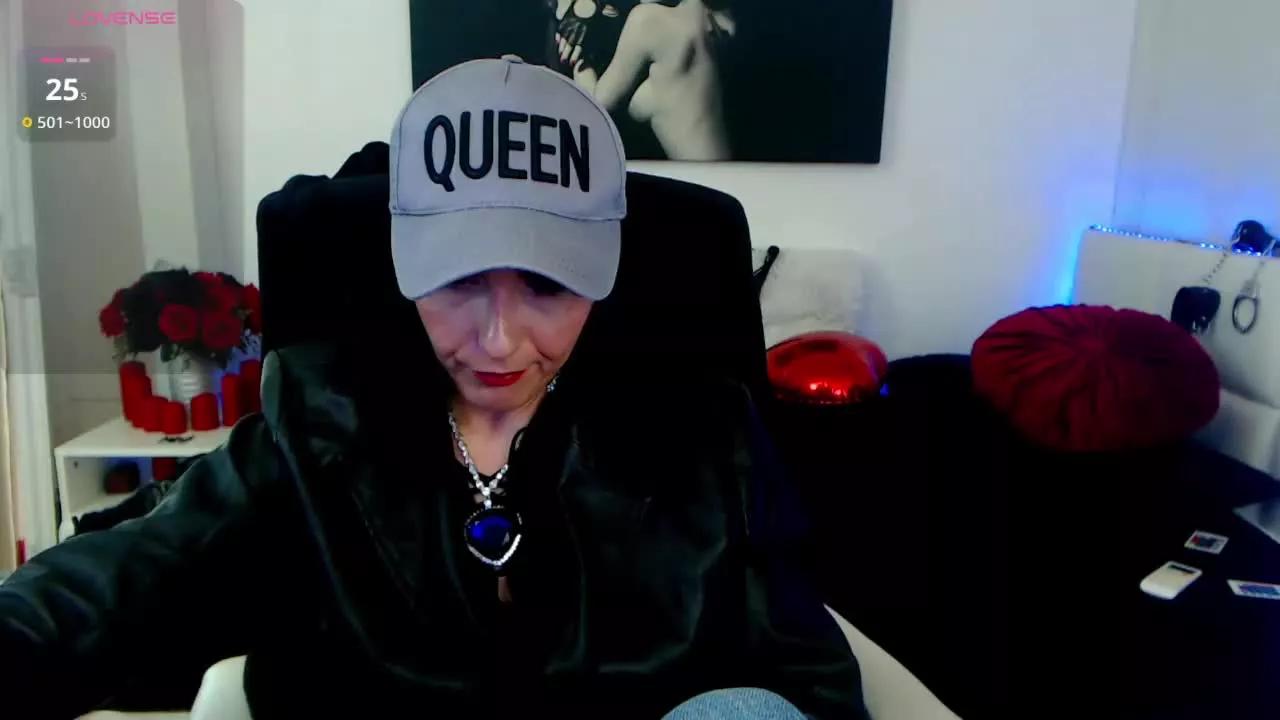 EvelynQueen from Streamray