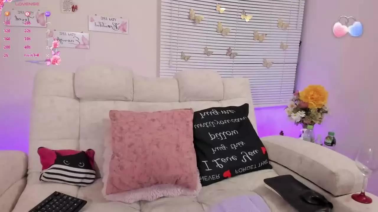 GoddessSara from Streamray