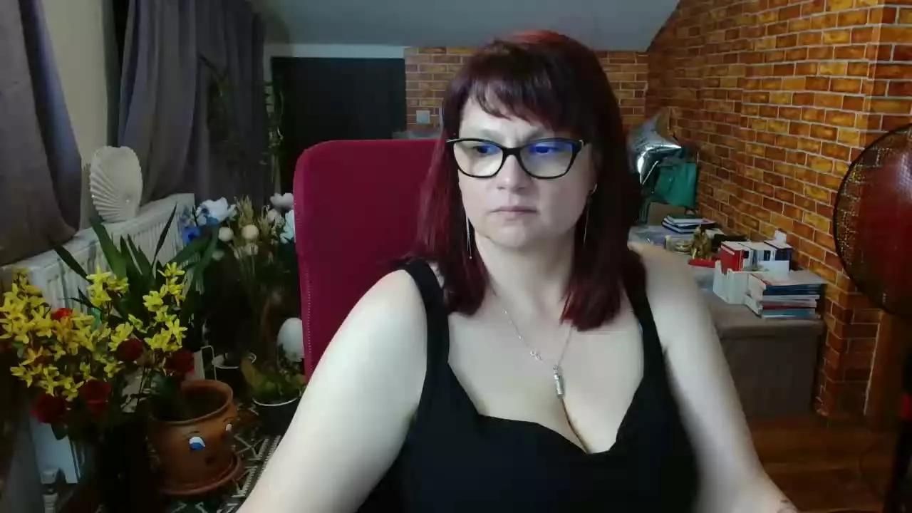 hellen37 from Streamray