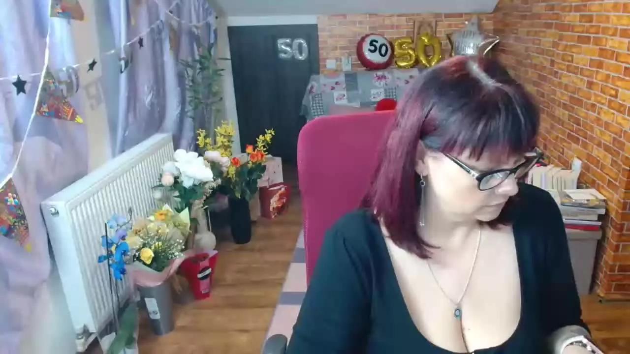hellen37 from Streamray