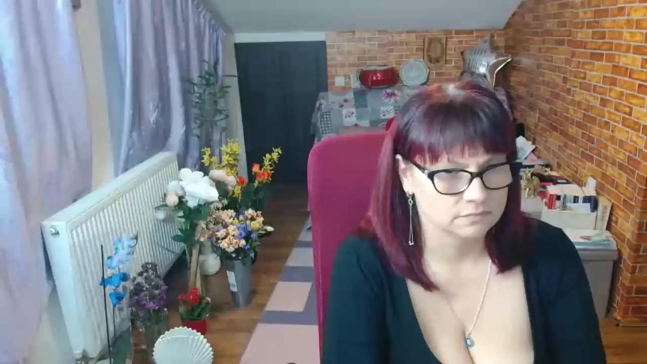hellen37 from Streamray
