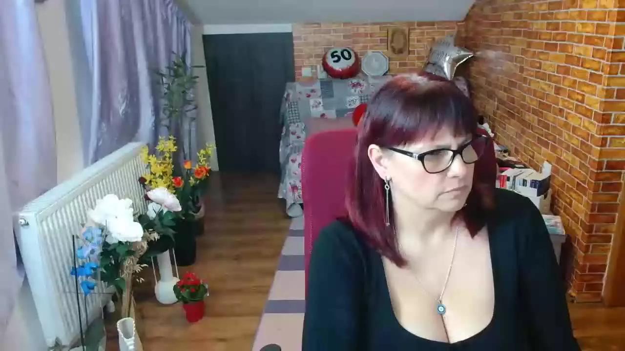 hellen37 from Streamray