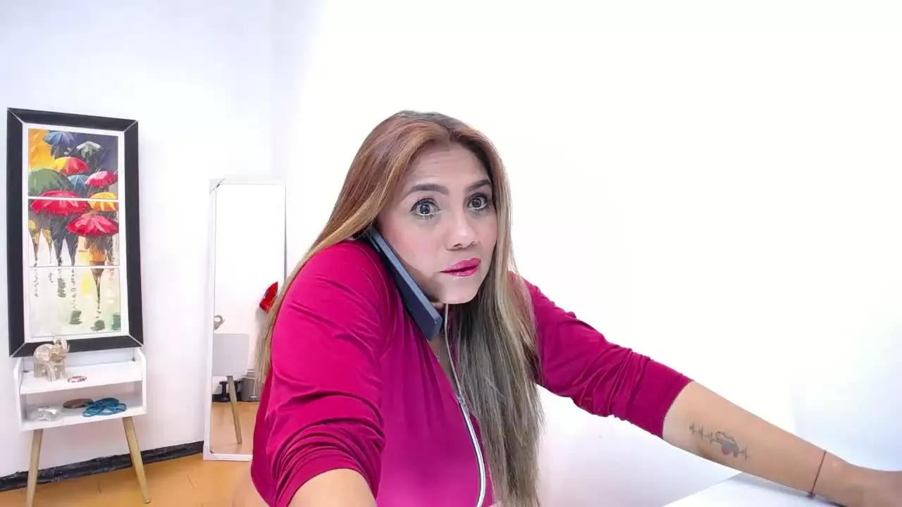 Lara_SSquirt from Streamray