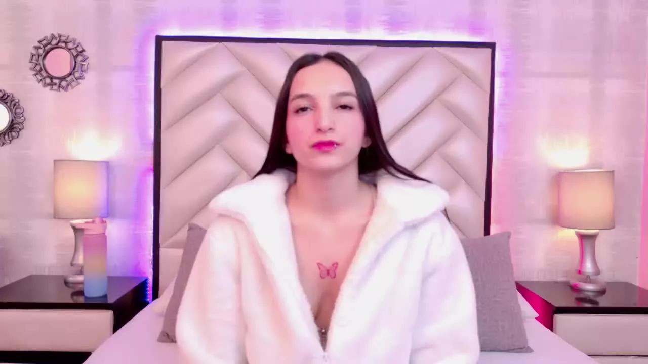 LauraFerreira webcams show profile image 