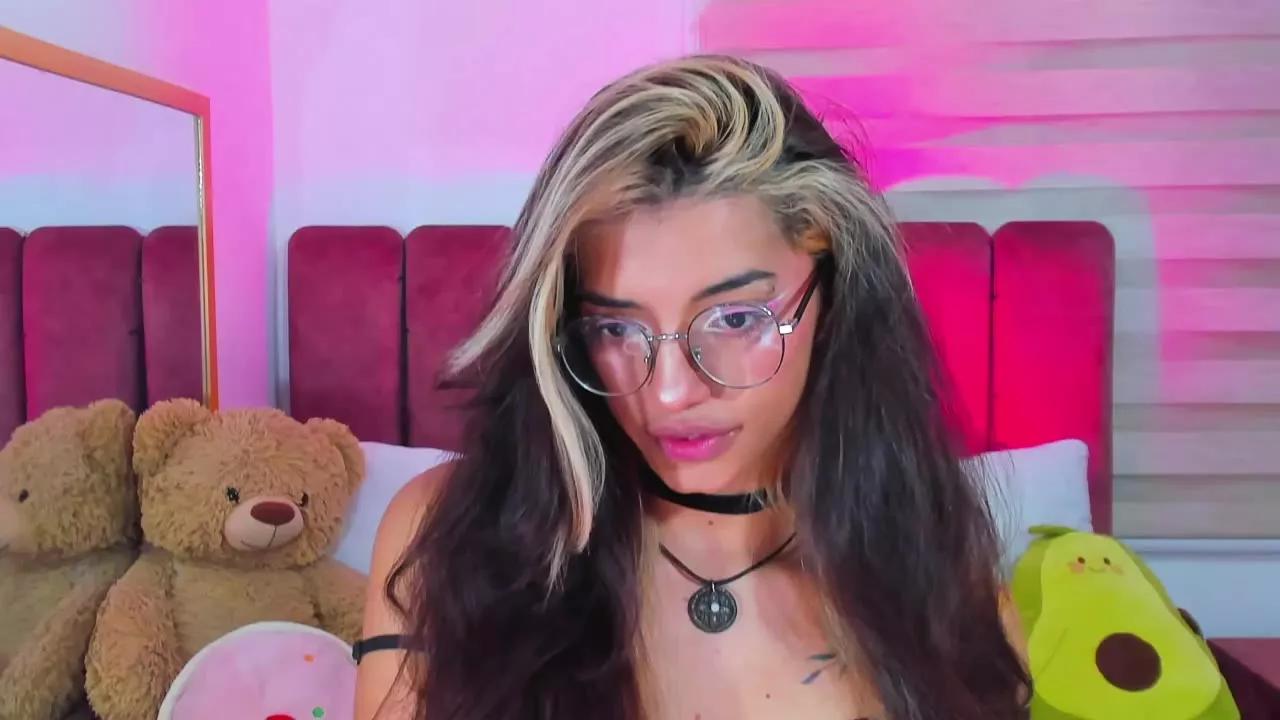 LizzieBrownn from Streamray