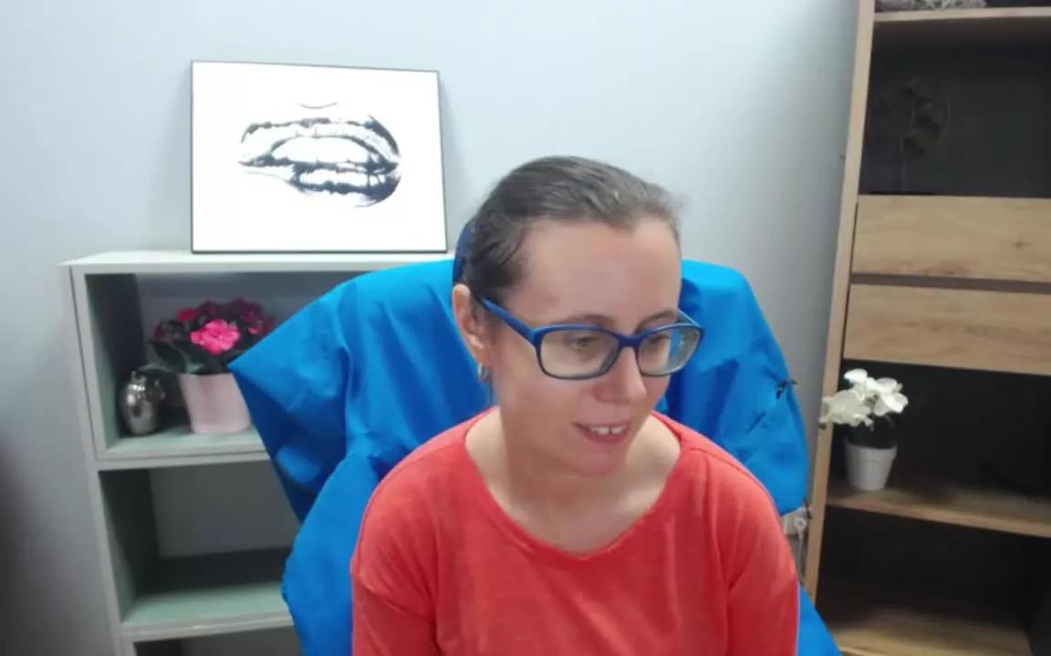 LizzySparkle from Streamray