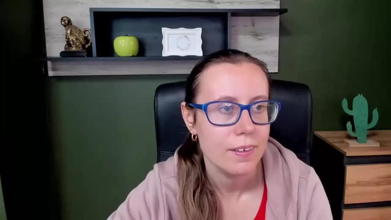 LizzySparkle from Streamray