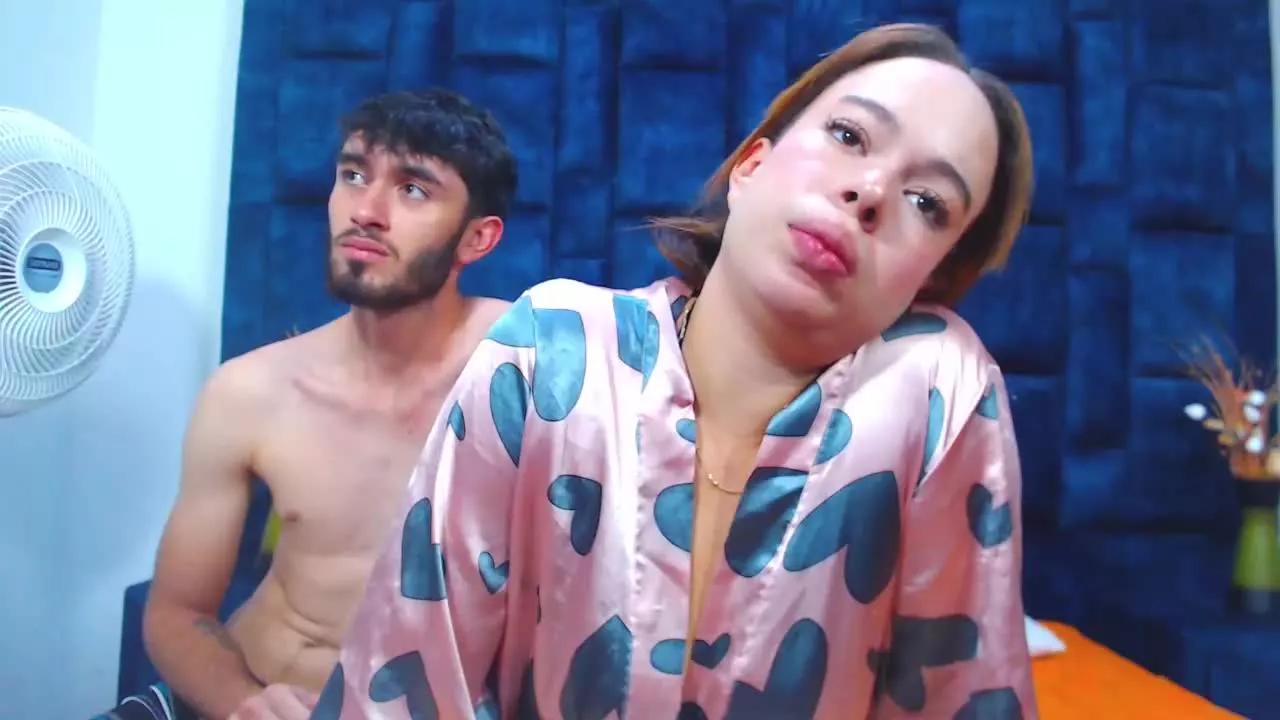 Melany_Liam on Streamray