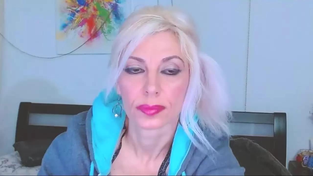 MissLaraHoney from Streamray