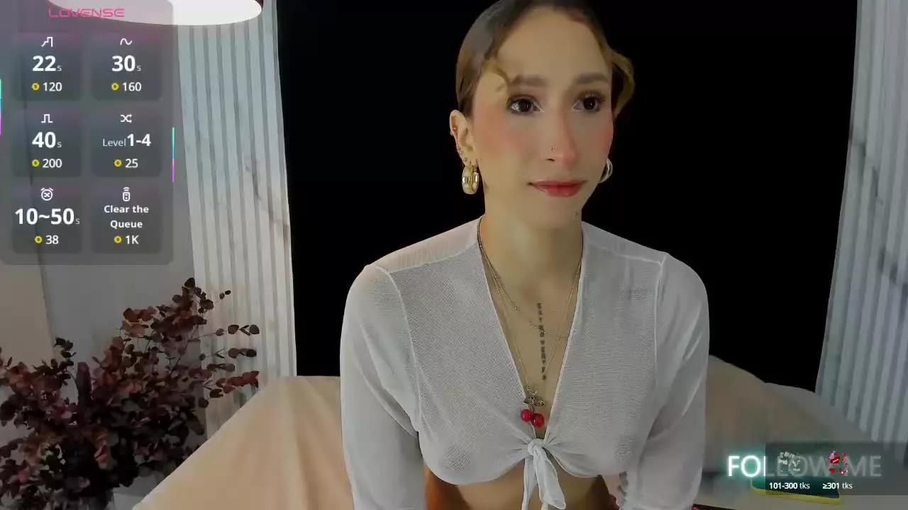 MONIK_FOXX25 webcams show profile image 
