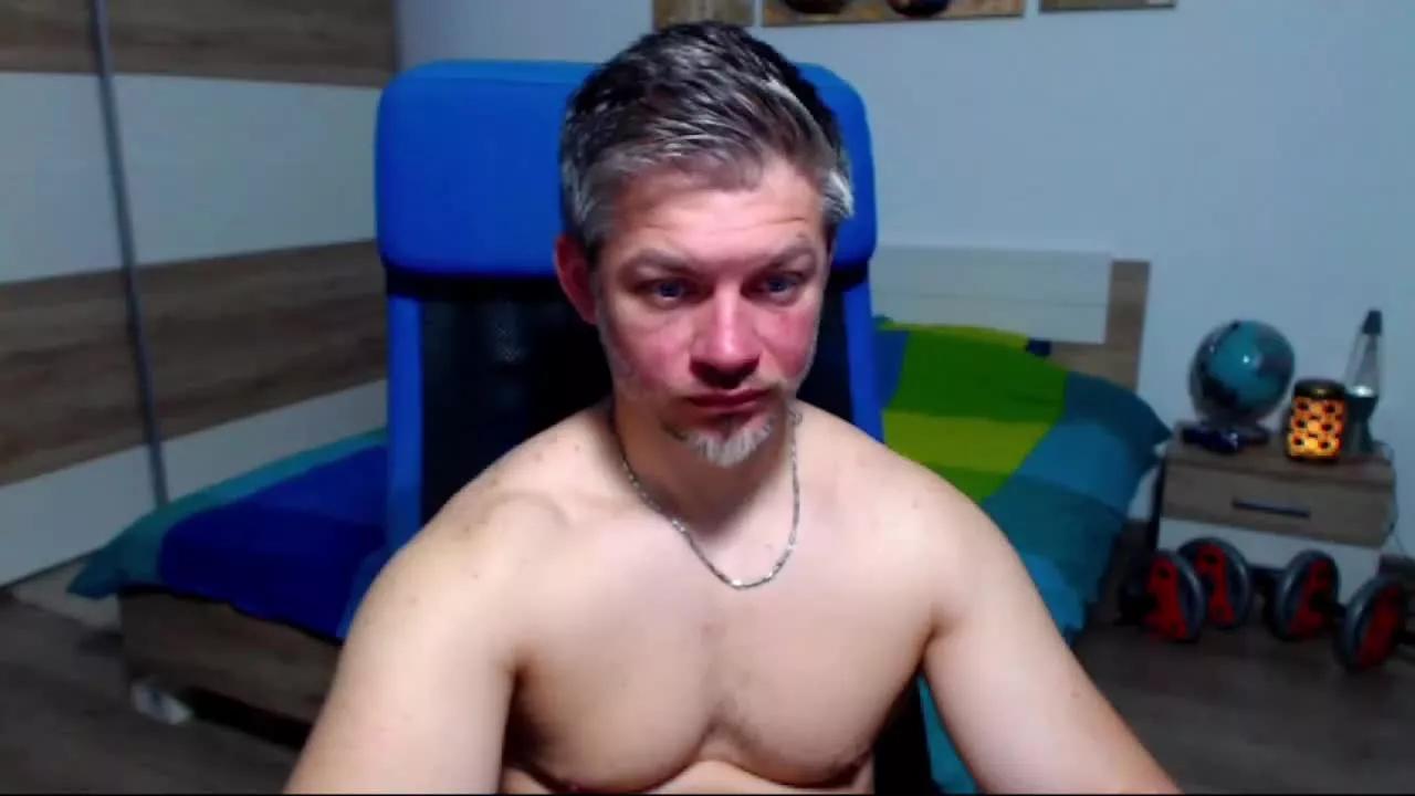 RobbyShawz from Streamray