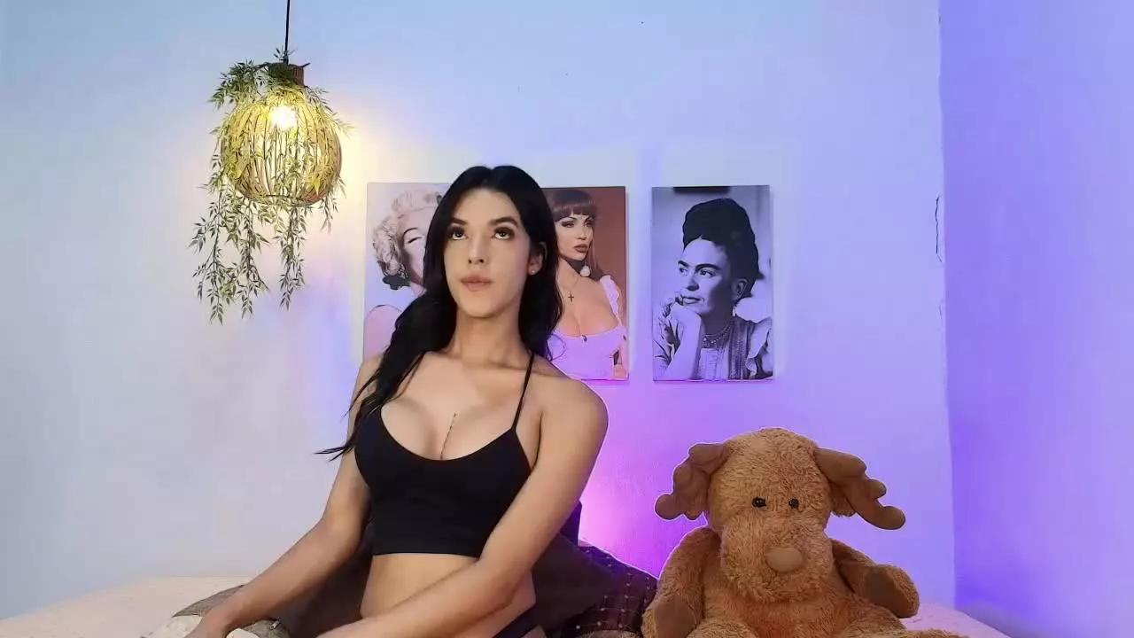 Salomecollins webcams show profile image 