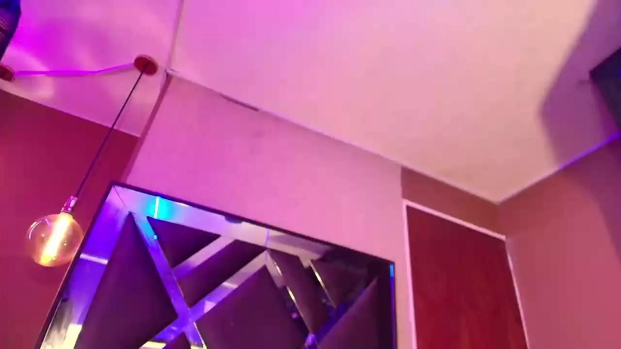 Samantha_gomez from Streamray