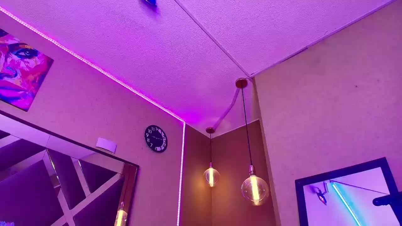 Samantha_gomez from Streamray