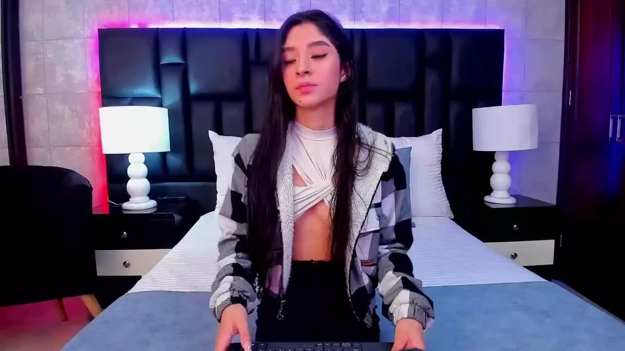 SaraClarker from Streamray