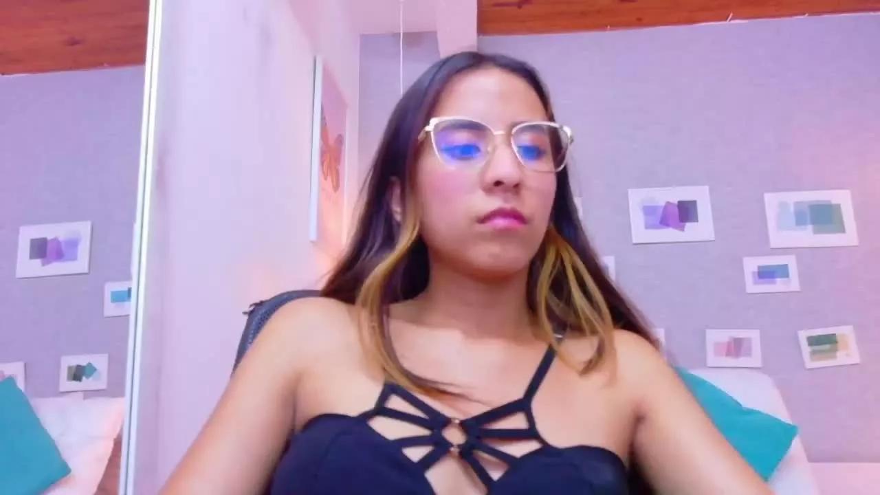 Skinny_hottie webcams show profile image 