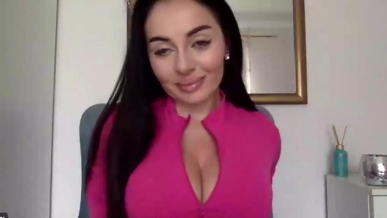 Stellamodel webcams show profile image 