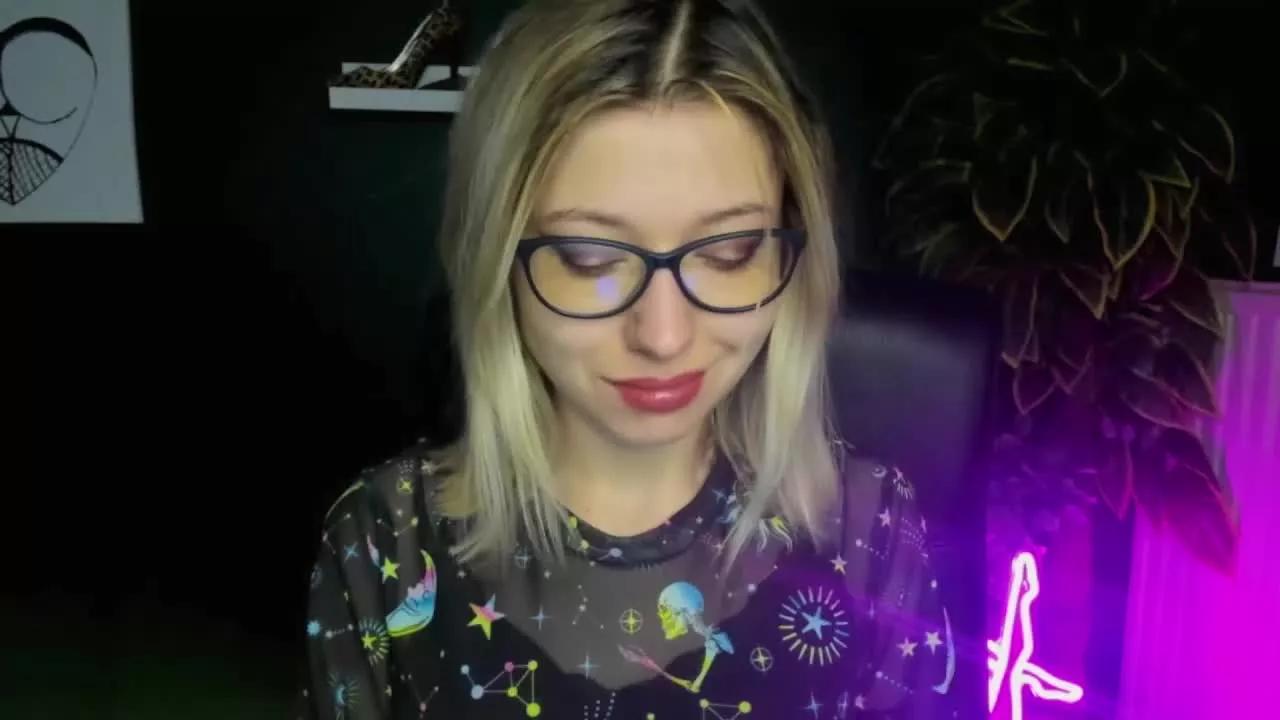 tasty_Heidi from Streamray