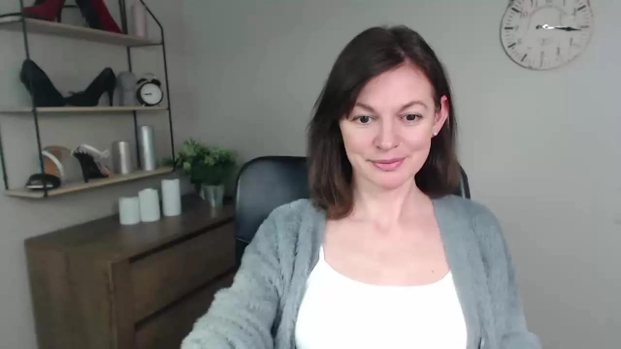 VivianTasty from Streamray