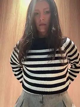 -Ann_V from StripChat