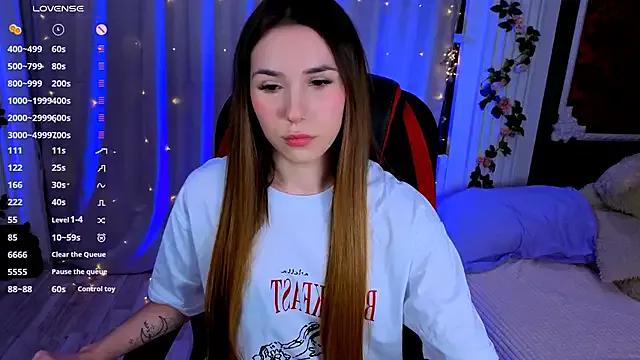 -CindyLou from StripChat is Freechat