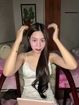 -katinat- from StripChat is Freechat