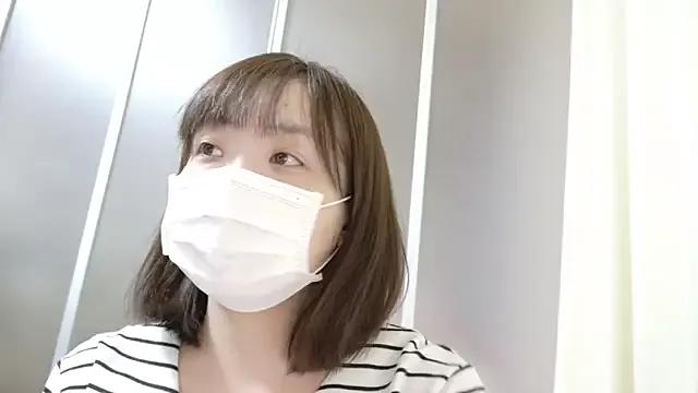 -nana07- webcams show profile image 