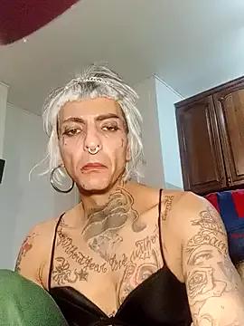 00Travsharongomez from StripChat