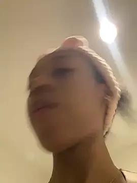 2001Sofisweet from StripChat