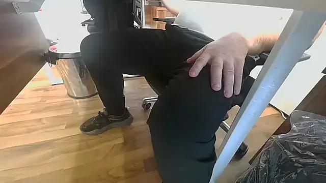 34__Gabriel34 from StripChat