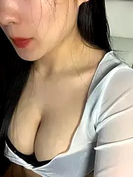 ___Lily___ from StripChat