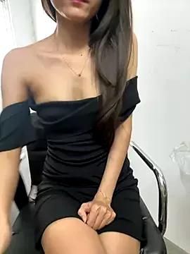 ___Linnee___ from StripChat