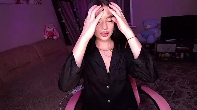 __Malika__ webcams show profile image 