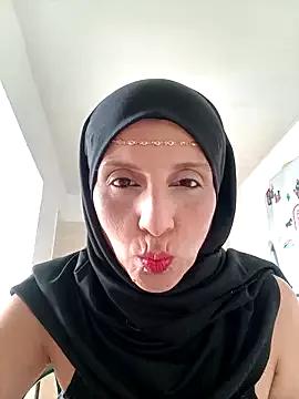 _Aasiyah_XX from StripChat