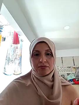 _Aasiyah_XX from StripChat