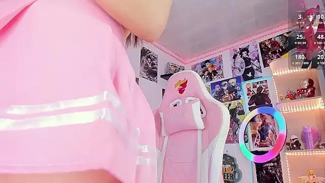 _alana_at from StripChat is Freechat