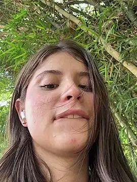 Photos of _Alice_1 from StripChat is Freechat