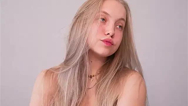 _Appr0ved_ from StripChat
