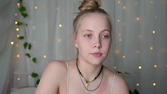 _Appr0ved_ from StripChat