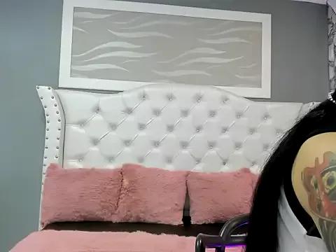 _camila_ortiz from StripChat is Freechat