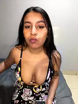 _Chloe_Smith from StripChat is Freechat