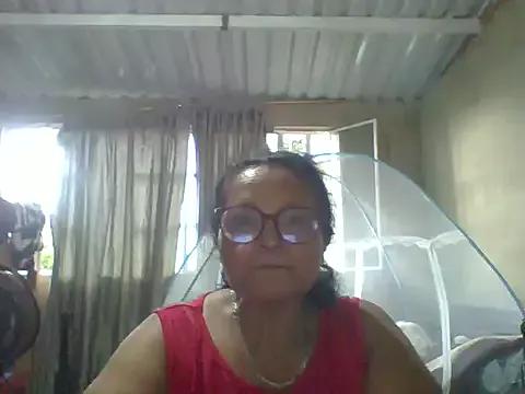 _Cristal from StripChat is Freechat