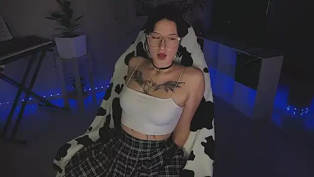 _drugidiot_ webcams show profile image 