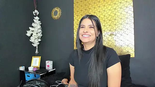 _elektrah from StripChat